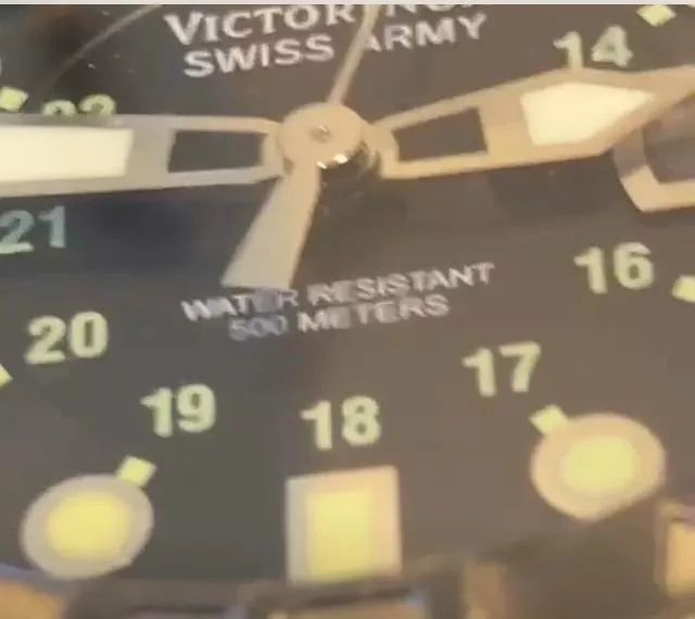 Relógio para Mergulho Profissional  Victorinox Swiss Army Dive Master 500 Black Inox 