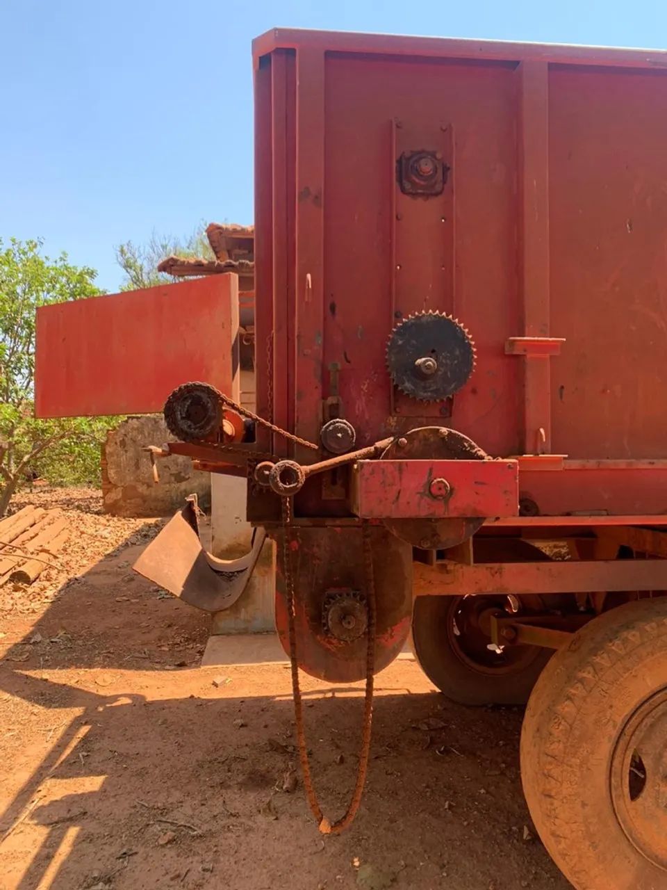 Vagao forrageiro com distribuidor - Foto 3