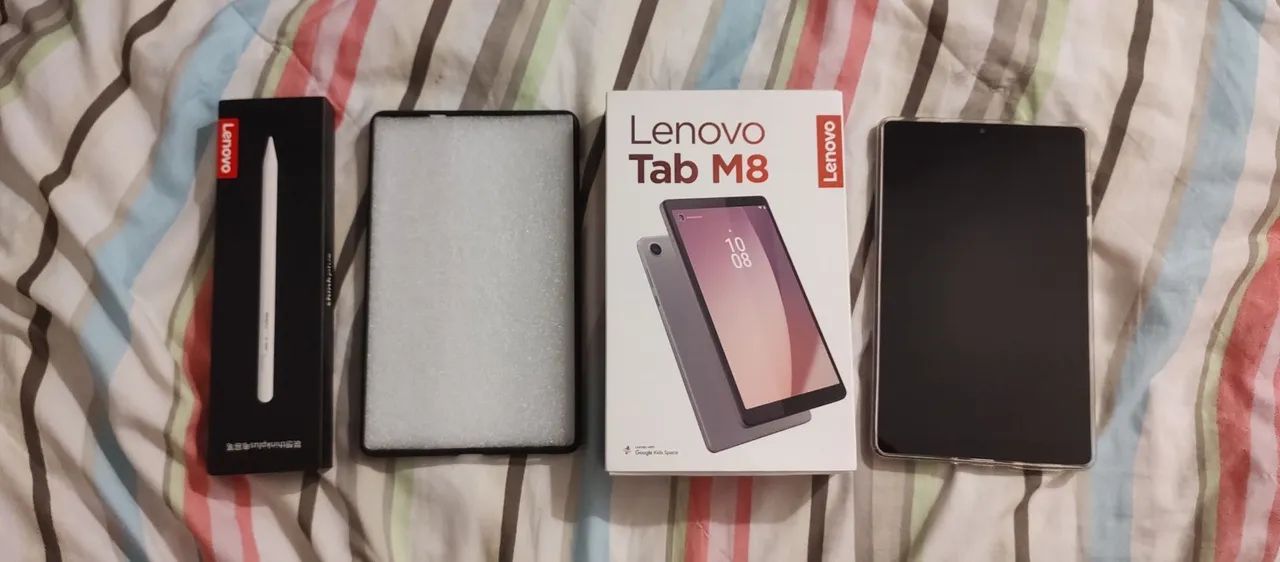 Tablet Lenovo Tab M8
