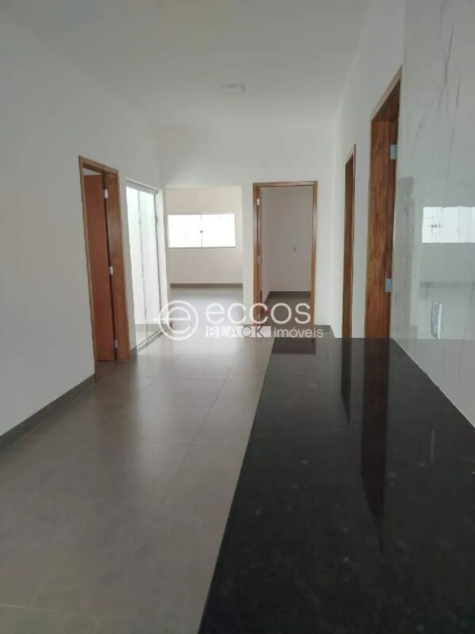 Casa à venda, 3 quartos, 1 suíte, 2 vagas, Jardim Holanda - Uberlândia/MG - Foto 2