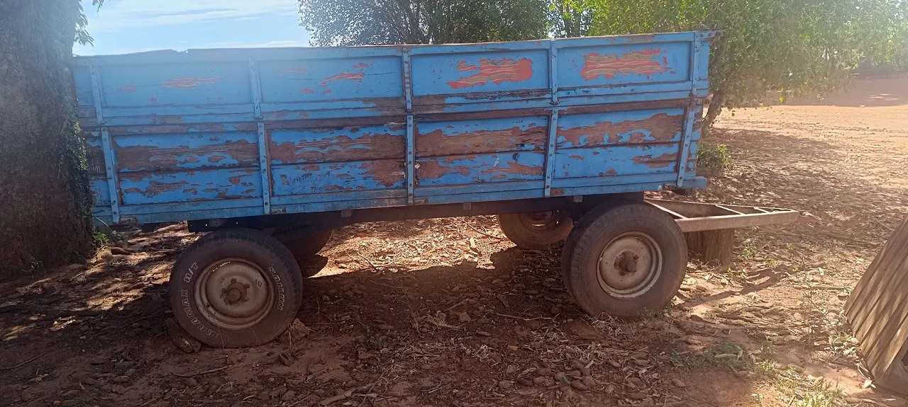 Carreta para Trator Usada