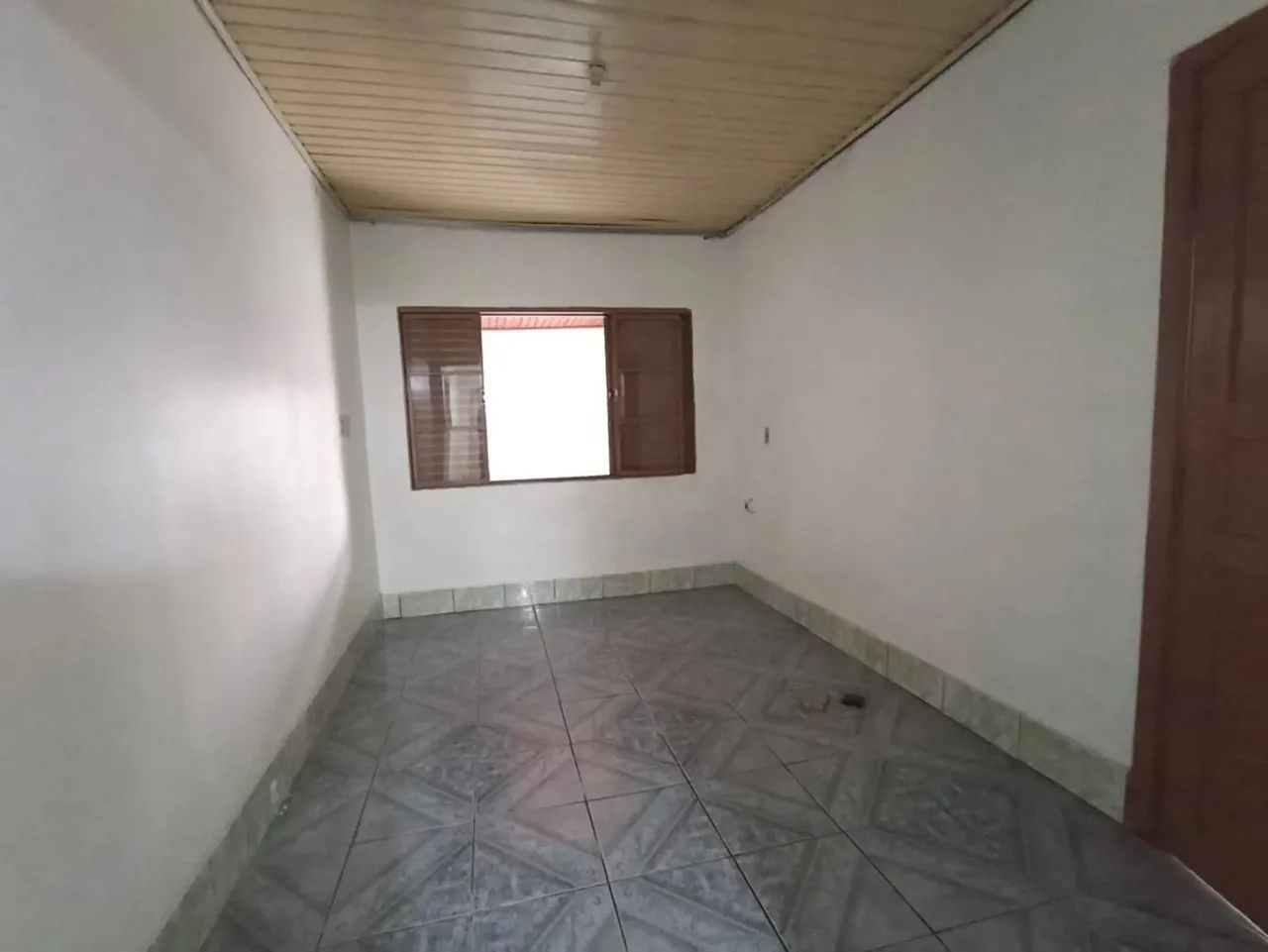 Casa para locação com 120m² no bairro Santo André em São Leopoldo RS, próximo a escola , s - Foto 2