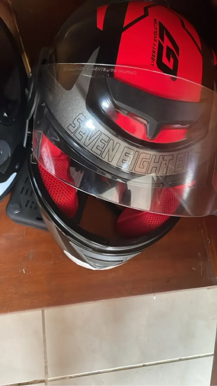 Capacete Seven Eight Liberty Evolution GT