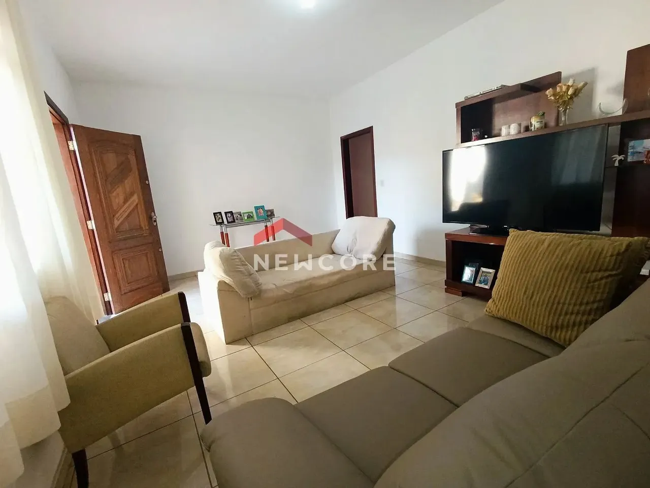 Casa em Rua Joaquim Felício dos Santos - São Gonçalo - Belo Horizonte/MG