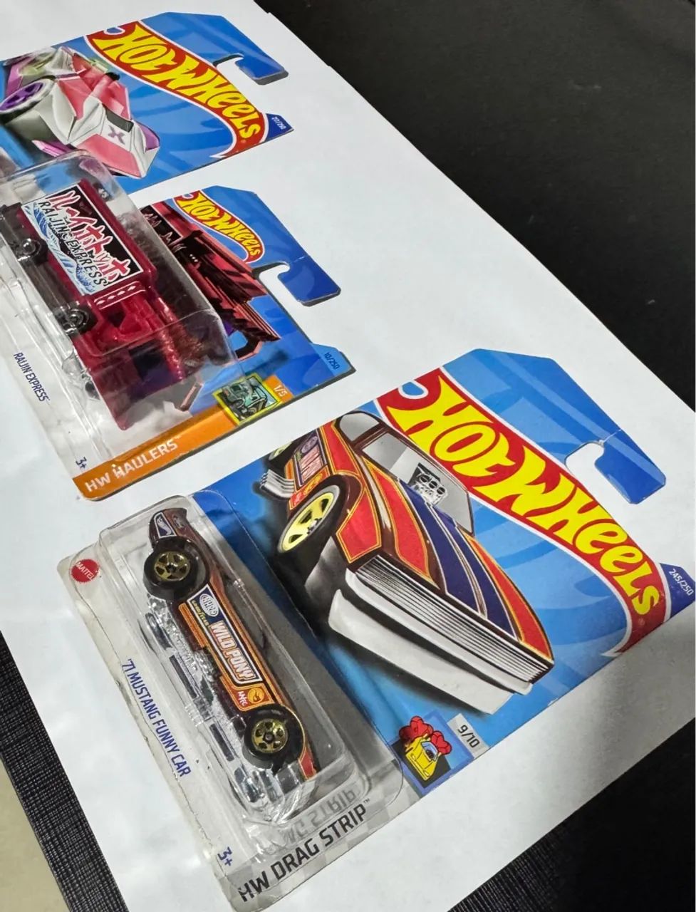 3 Hot Wheels T Hunt - lacrados  - Foto 2