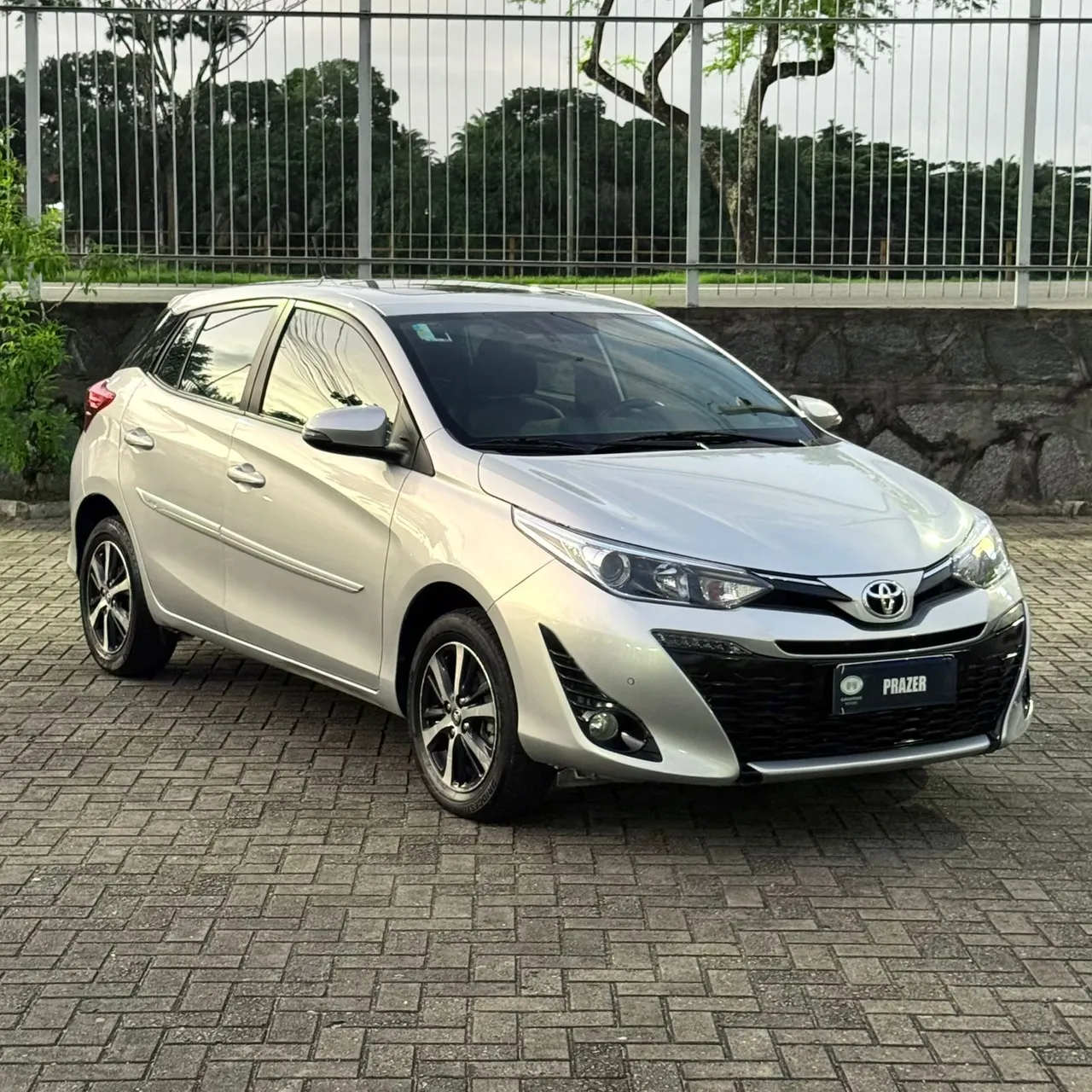 Yaris XLS Connect 1.5 Teto Solar 2022