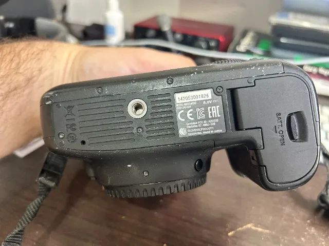 Canon EOS 6D Japonesa - Full Frame - Apenas 9.000 cliques - R$ 4.500 - Foto 3