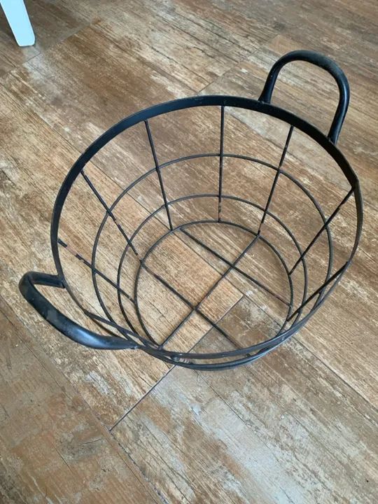 Cesto de metal decorativo  - Foto 4