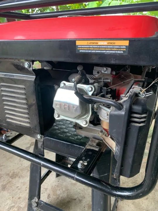 Gerador de Energia a Gasolina Toyama TG3100CXR - Foto 4