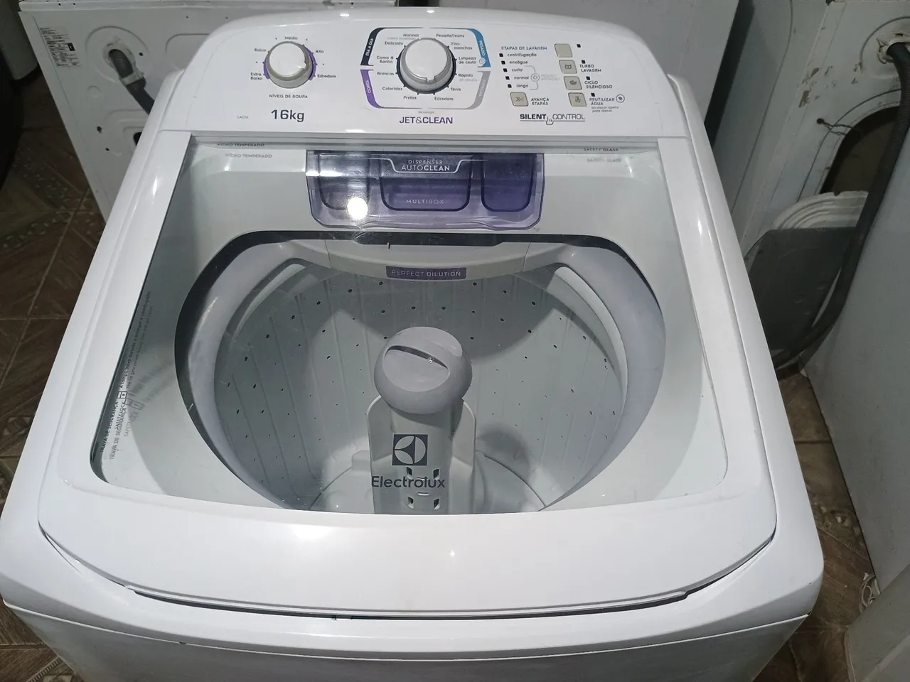 Máquina de Lavar Electrolux 16kg Jets&Clean
