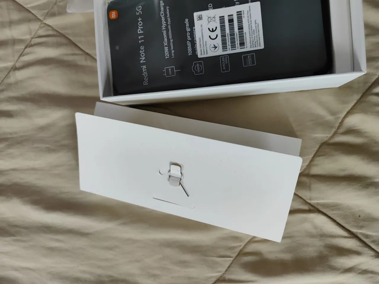 Celular top sem nenhum detalhe de uso