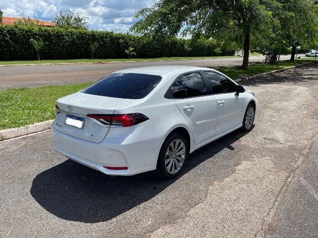 Toyota Corolla XEi 2.0 CVT 2023 - Único Dono | 34.000 km | Revisões Toyota | Impecável!