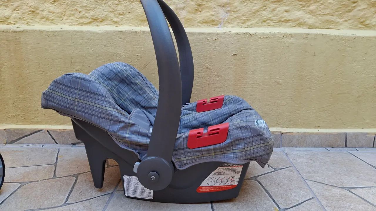 Carrinho de Bebê e Bebê Conforto - Foto 2