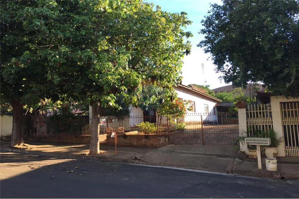 Excelente casa a venda