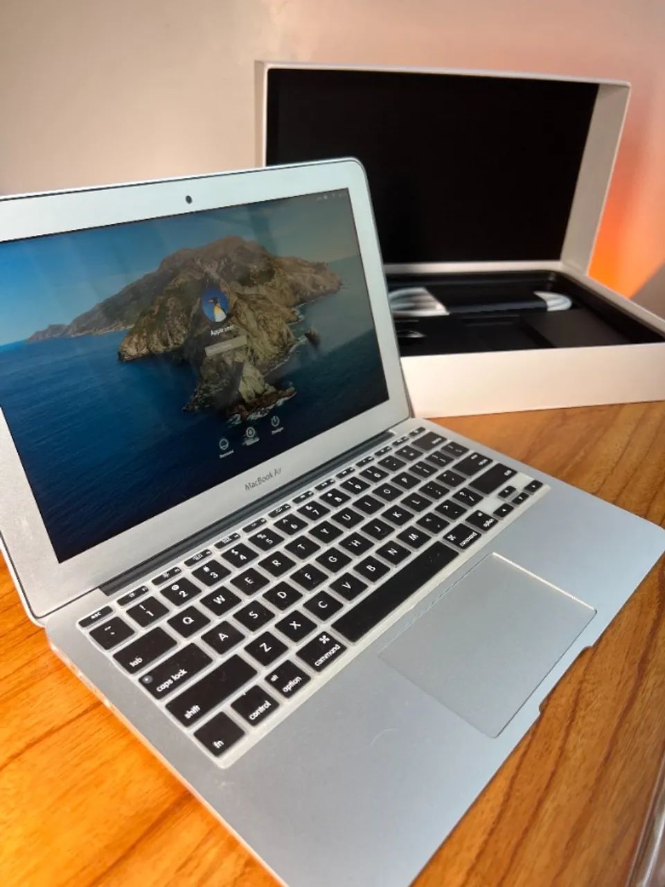 MacBook Air 11? (2015) i5 1.6GHz 4GB 128GB SSD A1465 - Impecável +