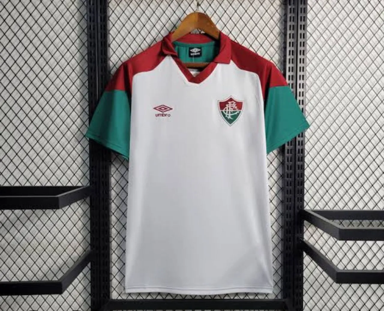 Camisa Fluminense Umbro Gola polo