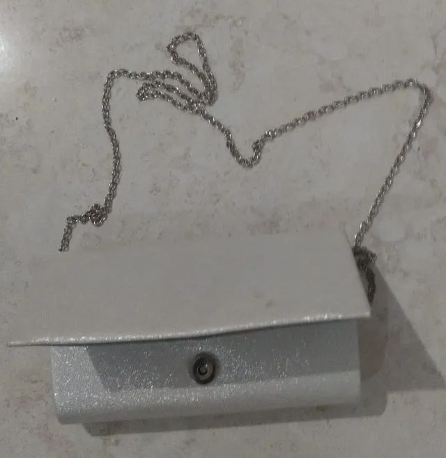 bolsa nova pequena nunca foi usada - Foto 4