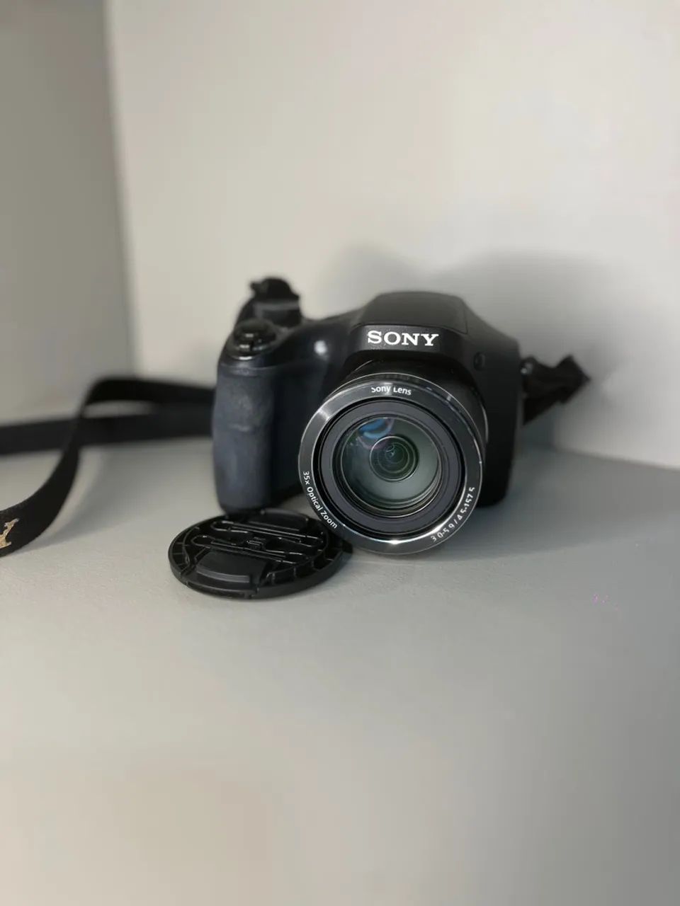 Câmera Sony Cyber-shot DSC-H300 35x Zoom