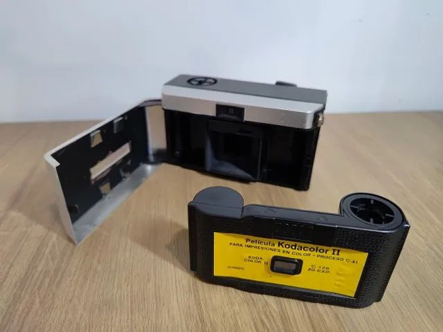 Câmera Kodak Instamatic 124 - Ótimo estado - Foto 4