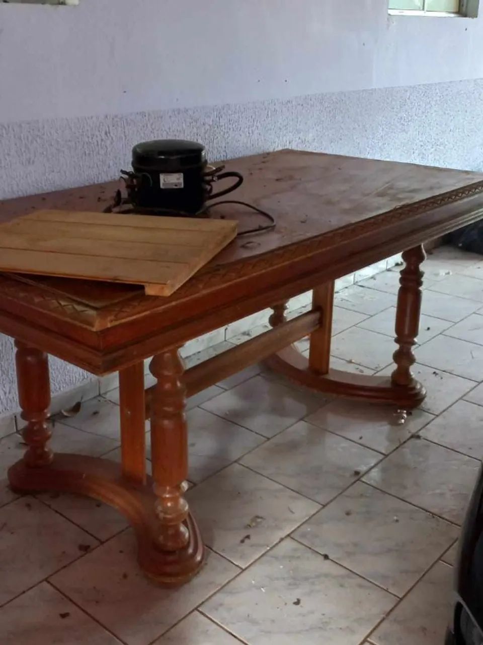 Oratório / Arca / Armário com mesa  - Foto 2
