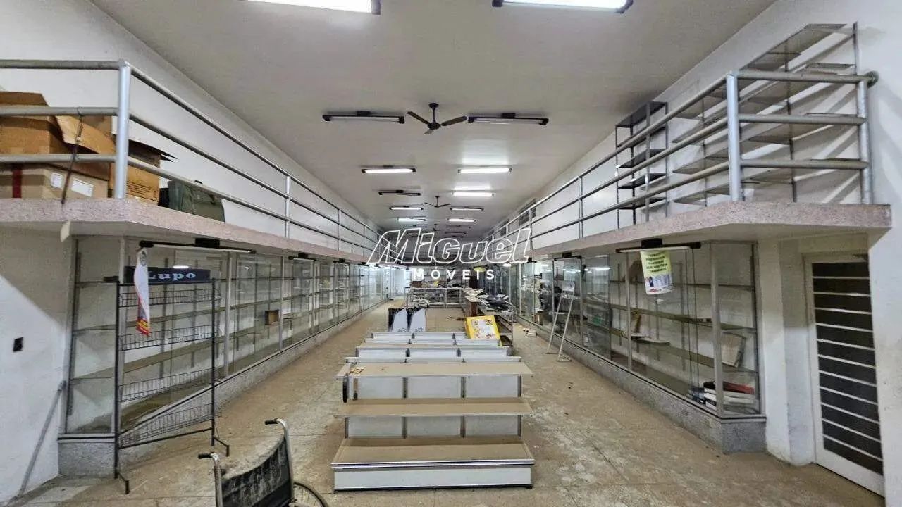 Salão Comercial, para aluguel, área 240,00 m² - Centro - Capivari - SP - Foto 2