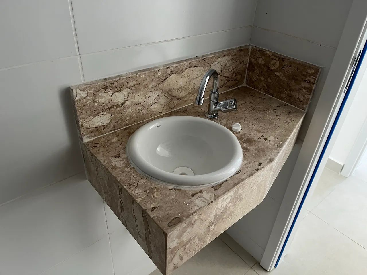 Pia cuba de banheiro em mármore travertino