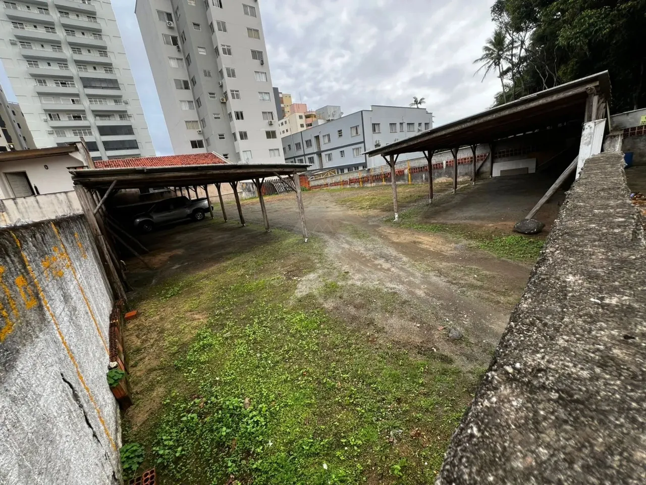 ÁREA À VENDA COM 680m², R$1.395.000,00, BAIRRO CENTRO, BARRA VELHA, SANTA CATARINA