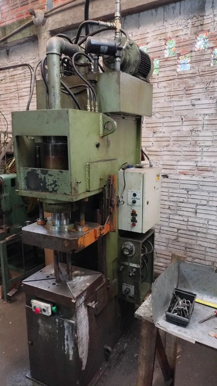 Prensa Hidráulica Tipo C 60 Ton - Foto 2