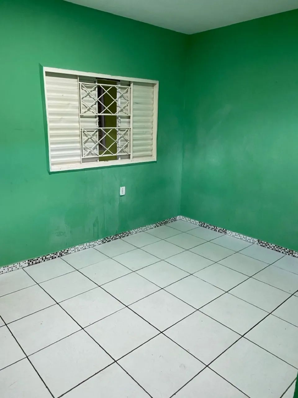 Kitnet na Praça 14 com água e luz incluso ao lado da Uninorte  - Foto 2