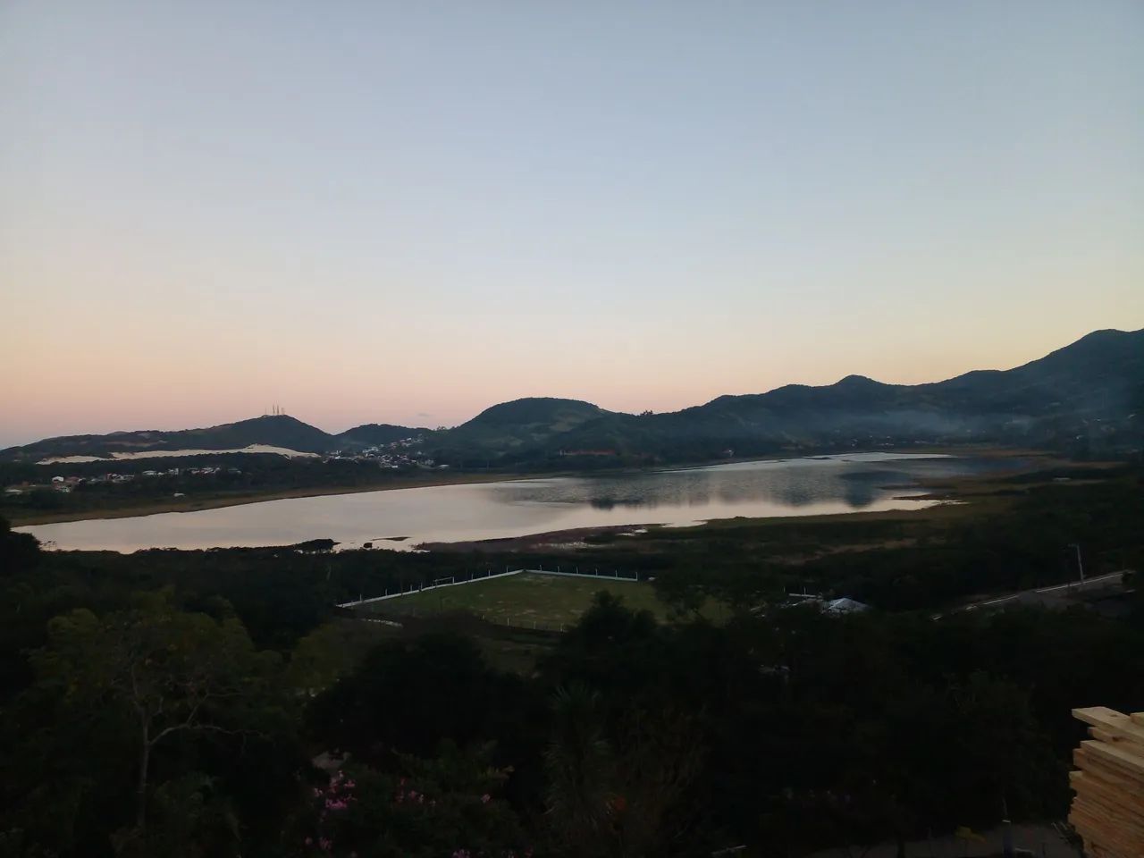 Lindo terreno em Garopaba com vista com escritura 
