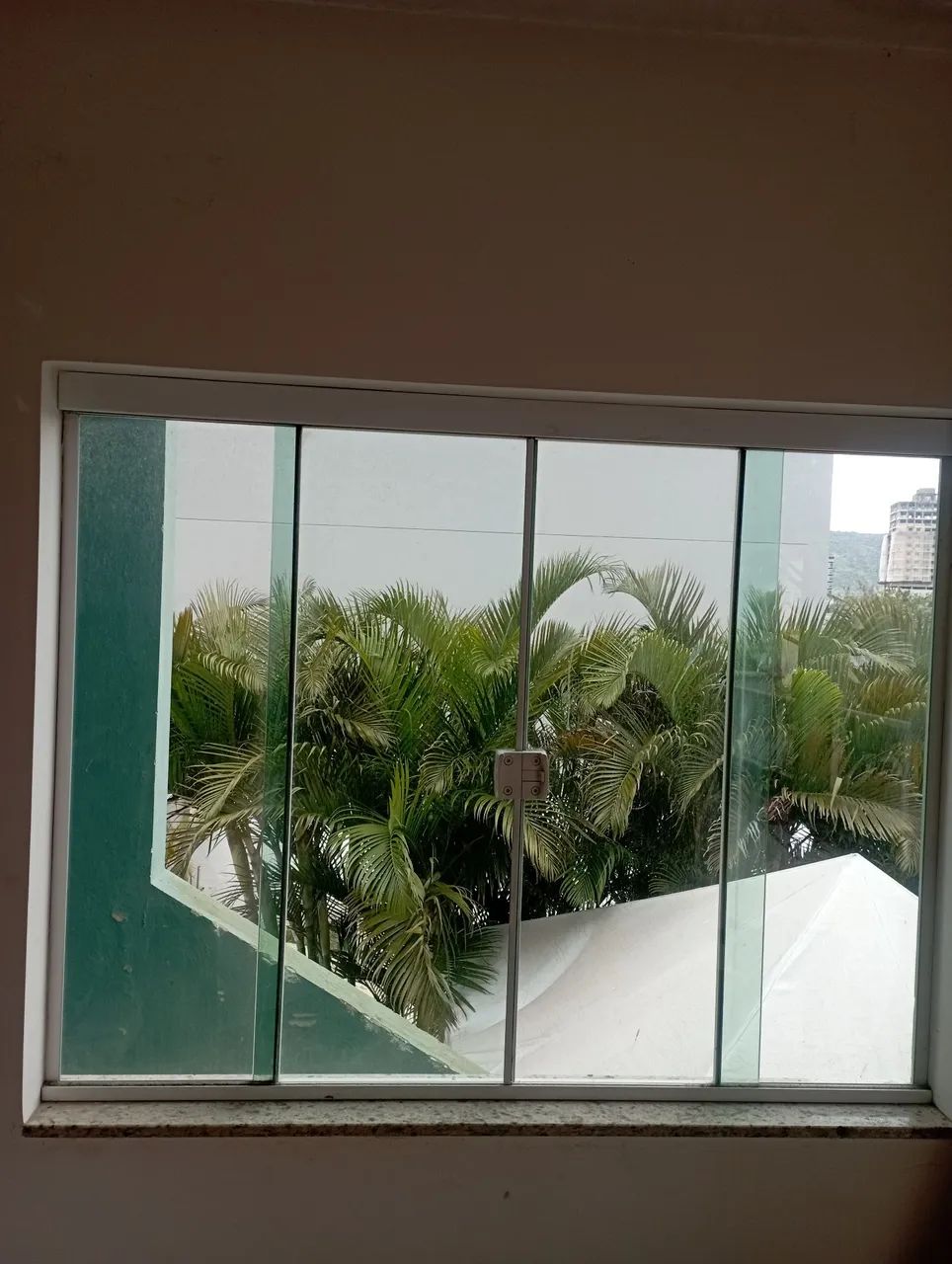 Janela de Blindex 64220045334915121