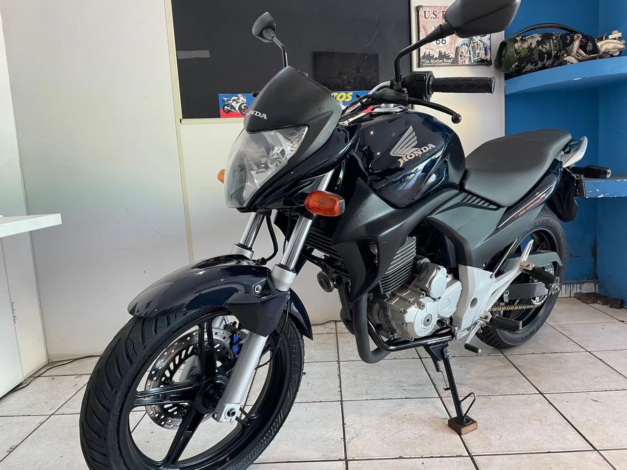 CB 300r (único dono) - Foto 4