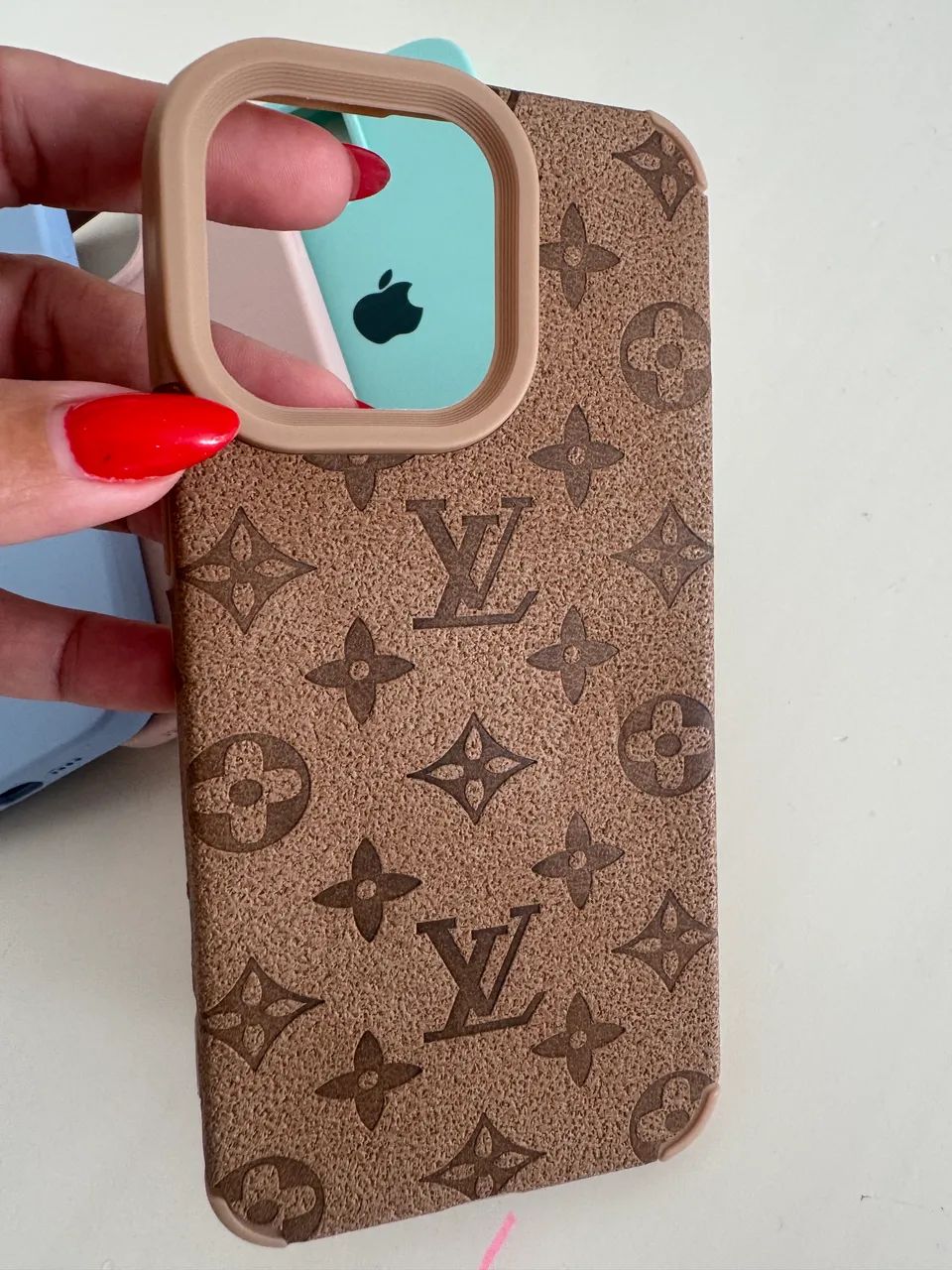 4 capa iPhone 15 pro max (novas) - Foto 4