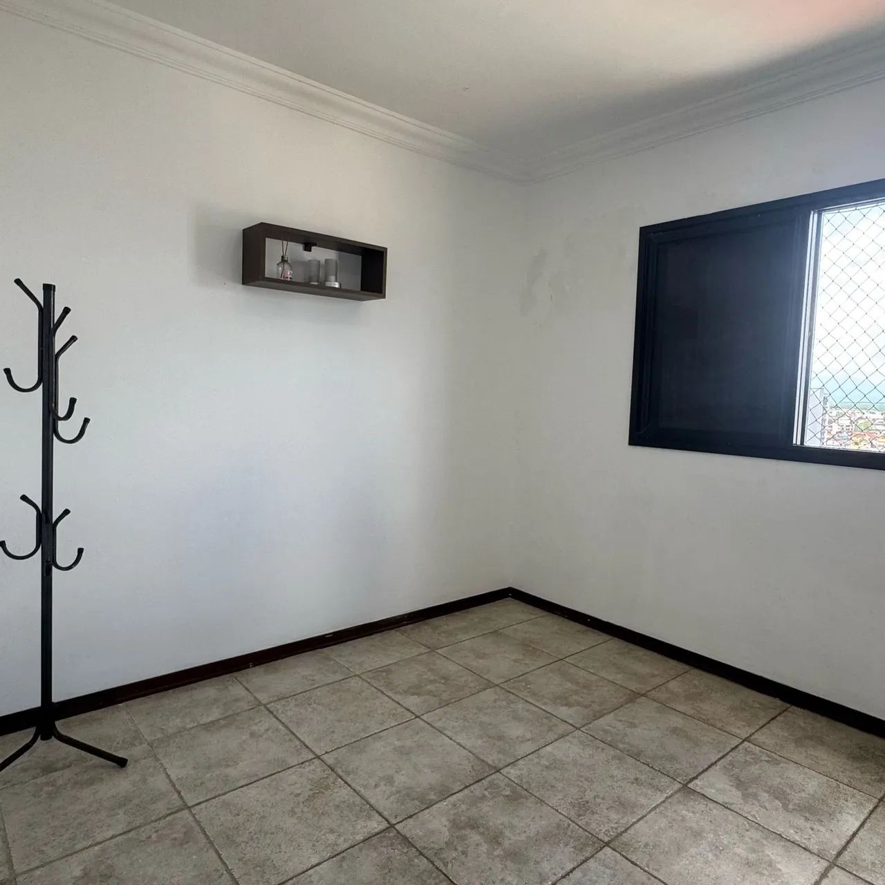 Apartamento para locação com 2 dormitórios sendo 1 suíte por R$2.500,00 na Aviação - Foto 8
