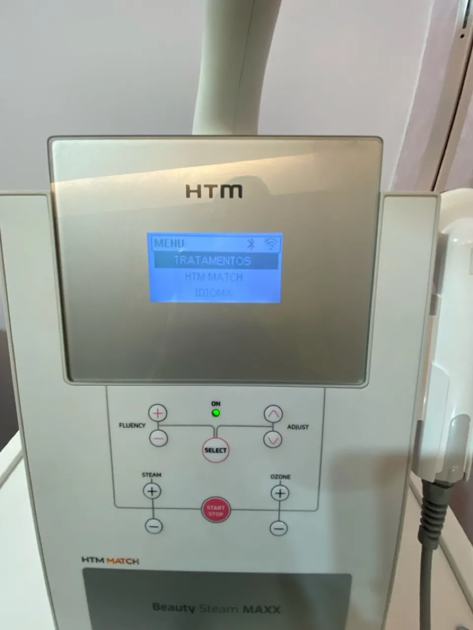 Aparelho de Vapor Facial HTM Beauty Steam Maxx