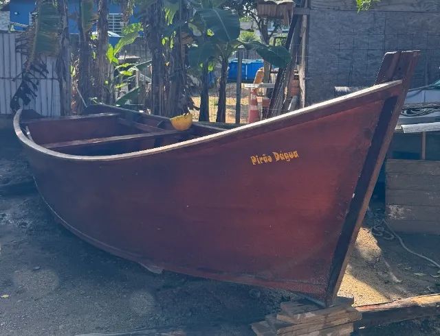 Barco com motor e redes63824617199619121