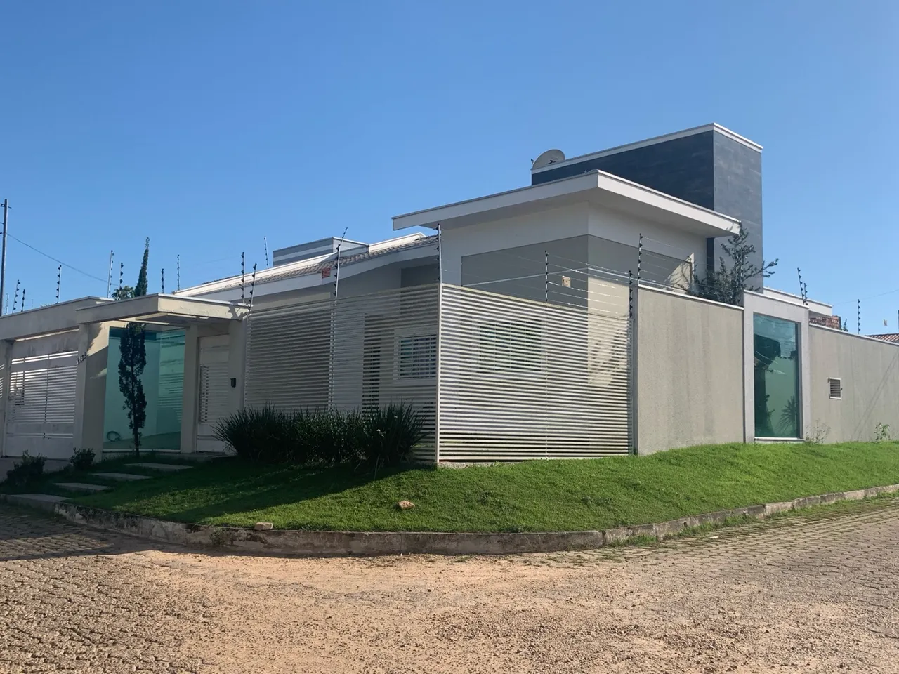 Imóvel de alto padrão Colina 1 - Jipa