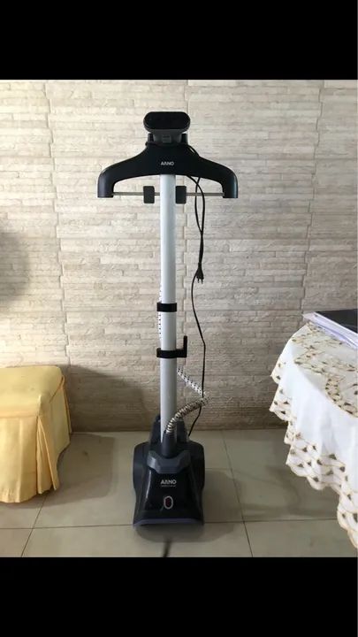 Passador de Roupas a Vapor Arno