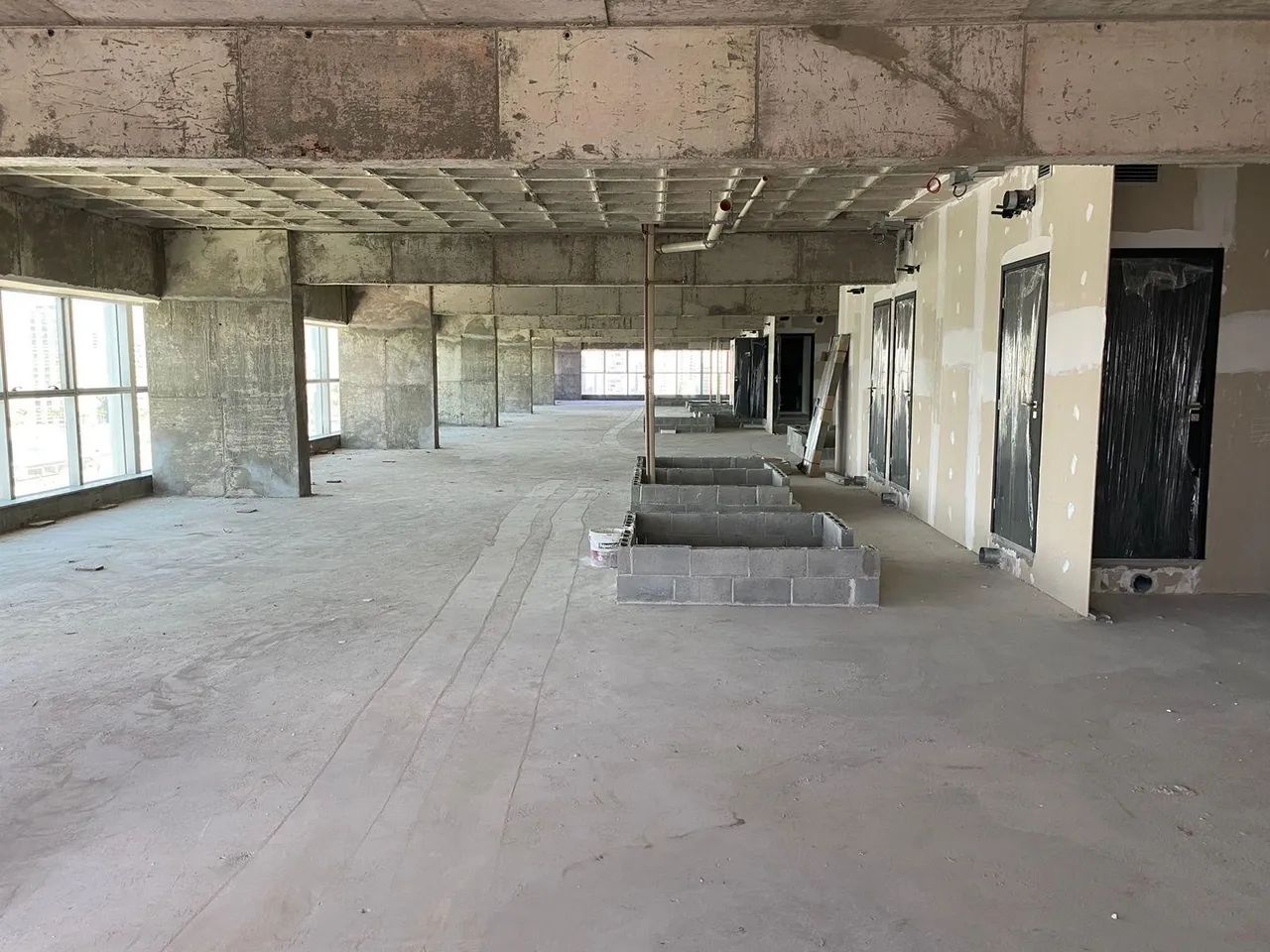 EMPRESARIAL GRAND TOWER SHOPPING - Sala Comercial de 600m² para Locação em Boa Viagem, Rec - Foto 8