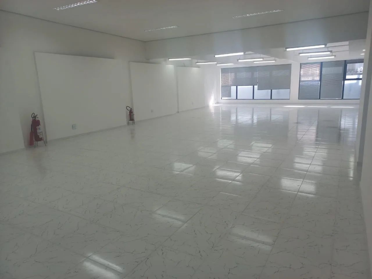 Loja na Alameda Araguaia, 271  267 m² - Foto 4
