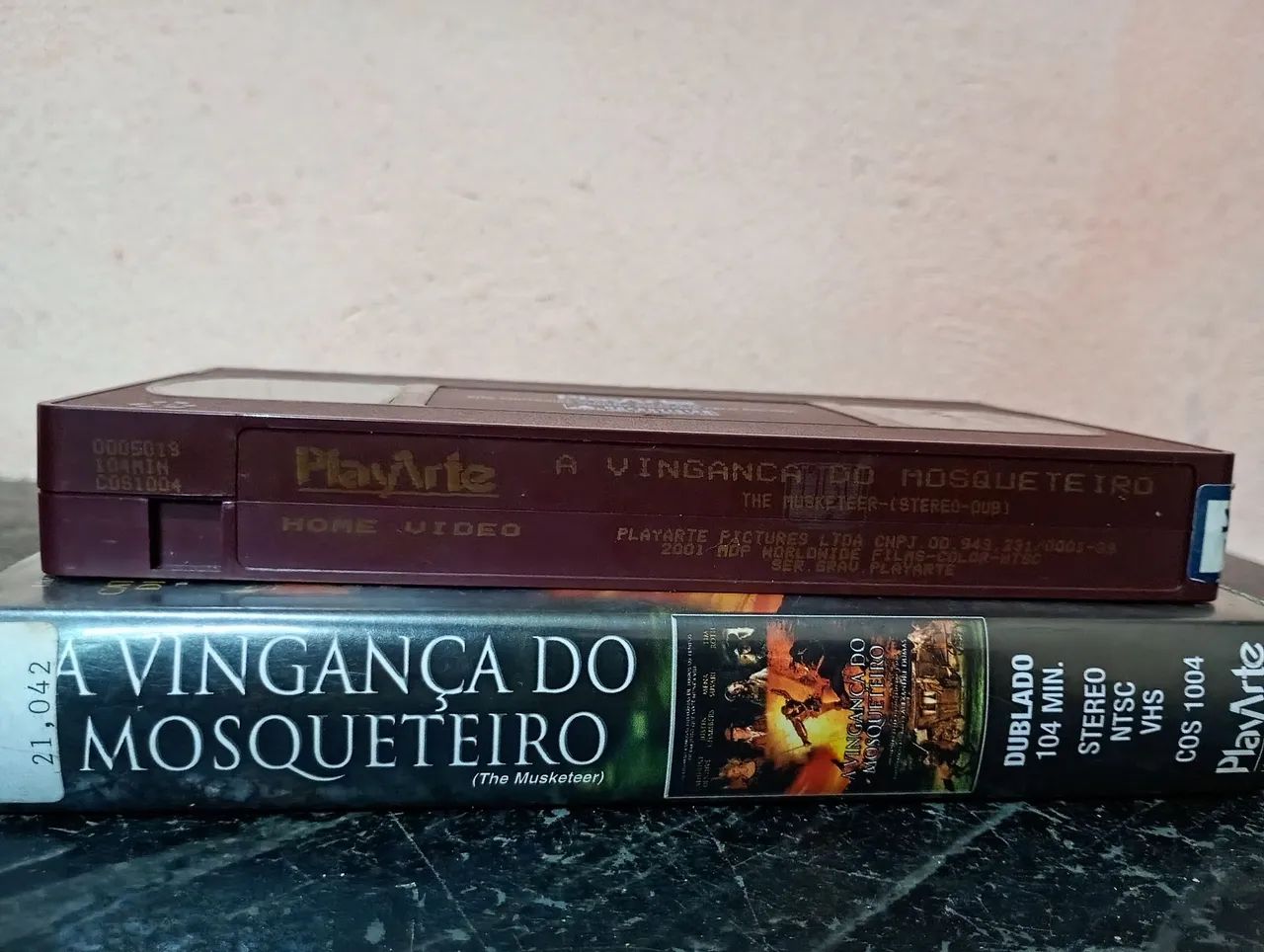 VHS A VINGANÇA DO MOSQUETEIRO (DUBLADO)  - Foto 2