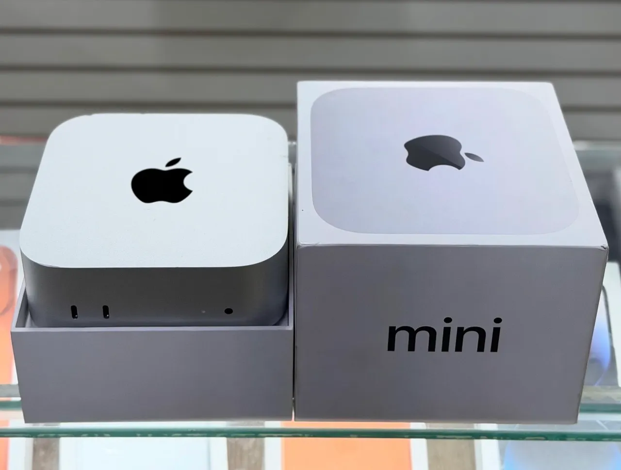 caixa mac mini