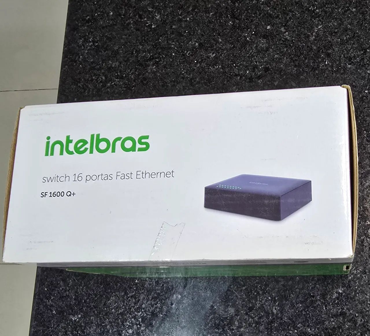 Switch 16 Portas SF 1600Q+ intelbras Fast Ethernet 10/100 Nova Lacrada - Foto 3