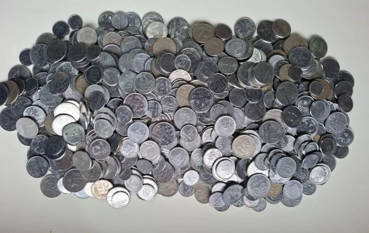 4 quilos de moedas antigas 1967 a 1993 - Foto 2