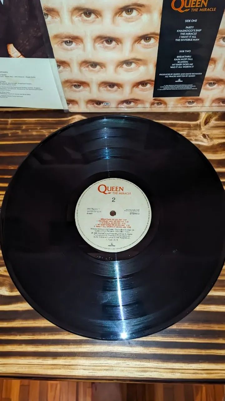LP Queen miracle 1989 - CDs, DVDs etc - Coimbra 1503665565 | OLX
