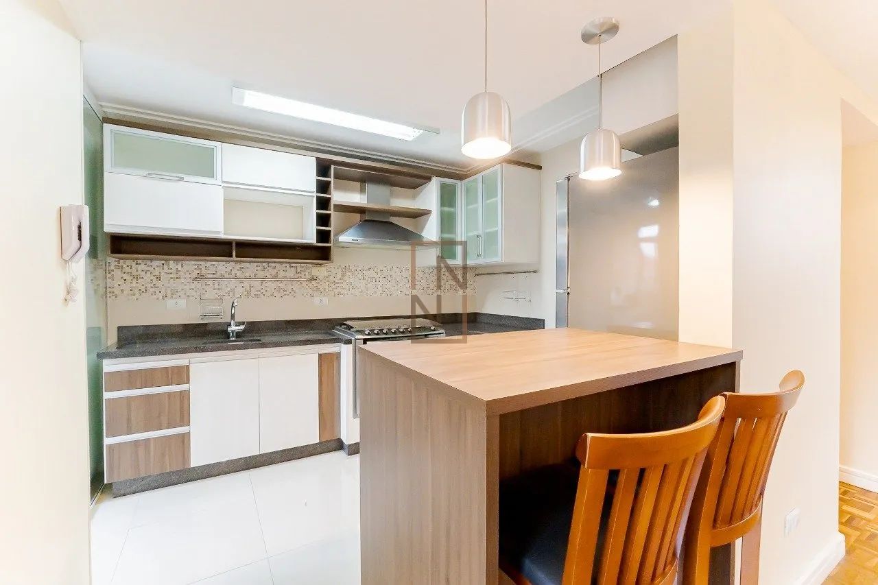 Apartamento com 3 dormitórios no bairro Mercês - Foto 4
