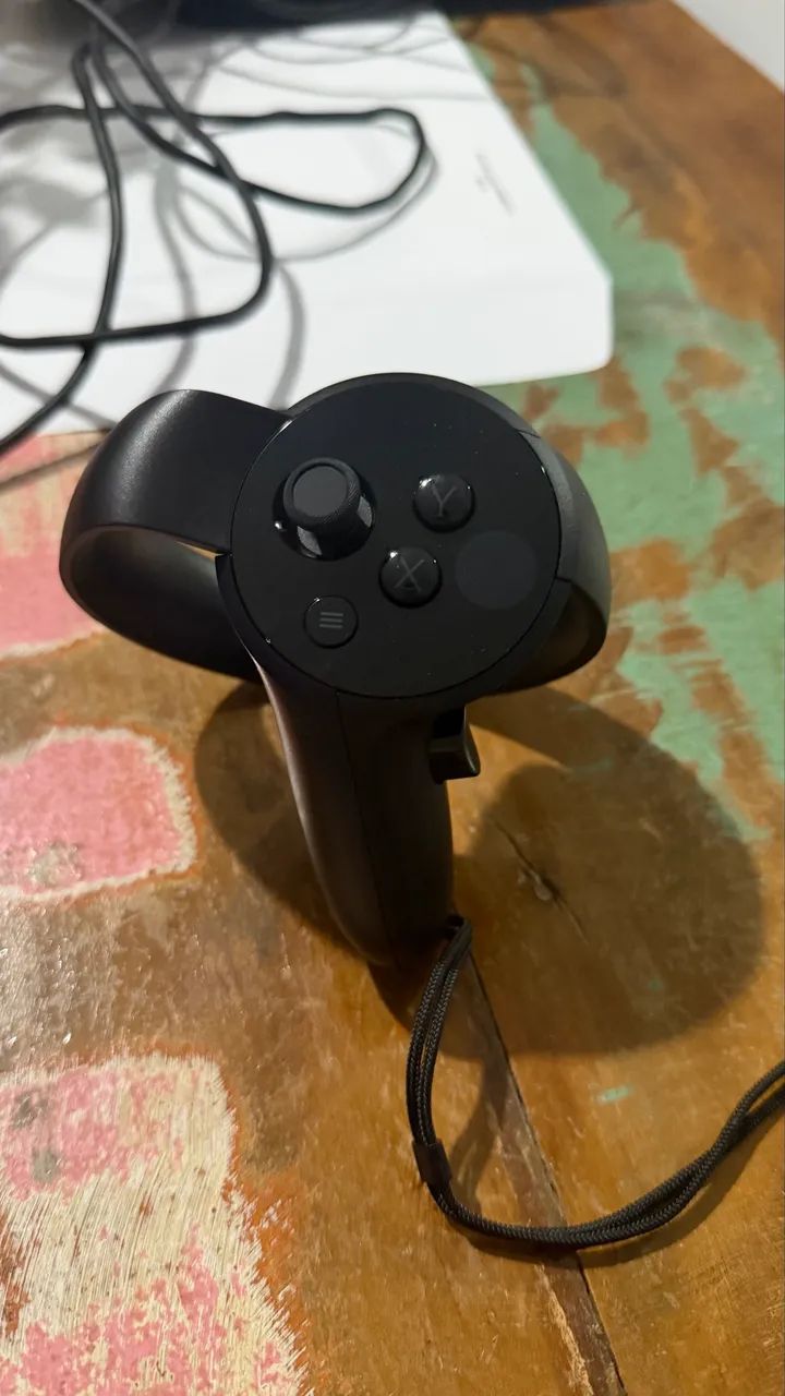 Óculos de Realidade Virtual Oculus Rift - Novo - Funciona Apenas em PC