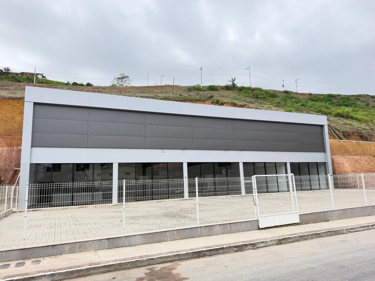 Alugo área Comercial - Foto 3