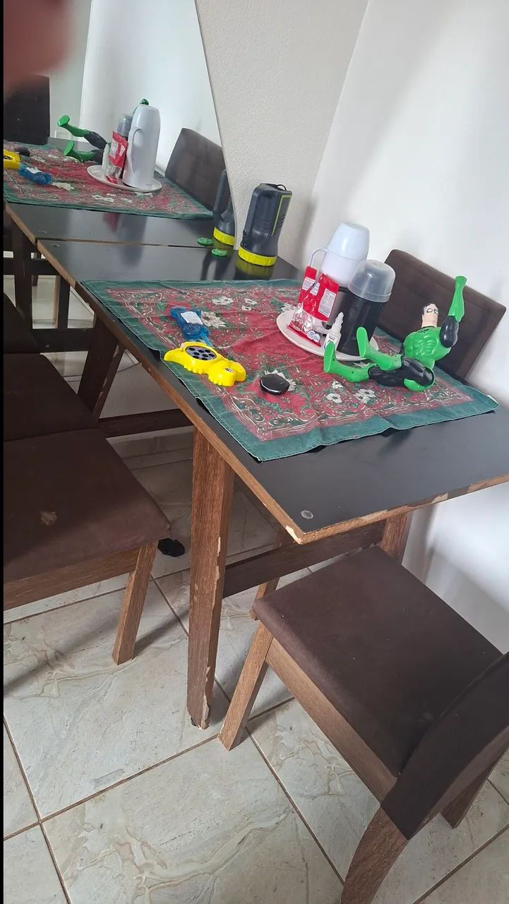 Mesa com 4 cadeiras - Foto 4