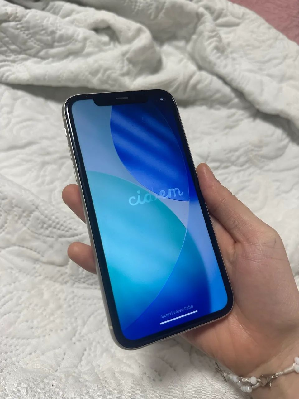 B*︎様 動作確認済み iPhone 11 Pro 64GB ID M6799 Amazon | 【整備済み品】 Apple iPhone 11 Pro 64GB シルバー SIM